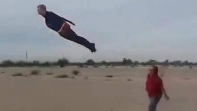 Un véritable Superman qui vole