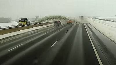 Un chasse-neige provoque un accident