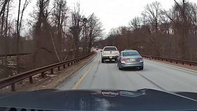 Un automobiliste se fait punir pour sa conduite agressive