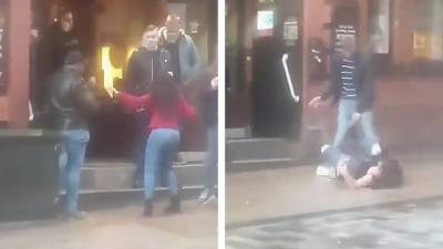 Un homme couche deux femmes sans donner un seul coup