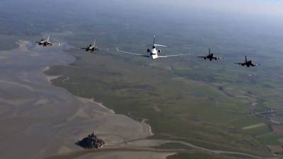 Sécurité aérienne : L'avion d'Emmanuel Macron sous escorte de quatre Rafale